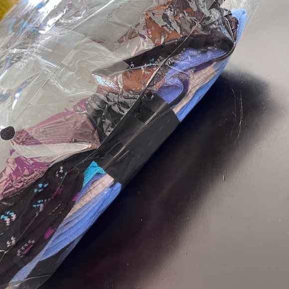 12 pack of men’s dress socks - Picture 4 of 11